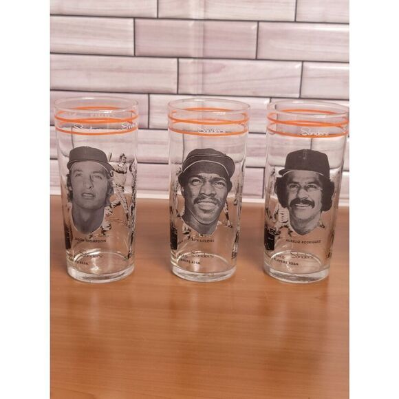 Set of 5 Vintage MLB Drinking Glasses - Picture 2 of 9